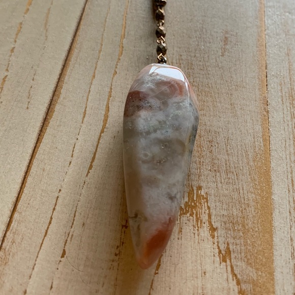 Peach Agate Natural Stone Necklace - Picture 4 of 6